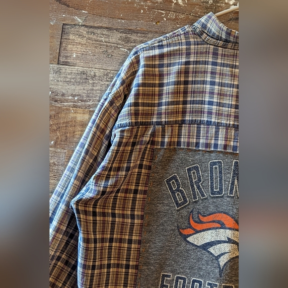 New Upcycled Handcrafted Dip Dyed Button Down Shirt With Denver Broncos Logo - Picture 3 of 15